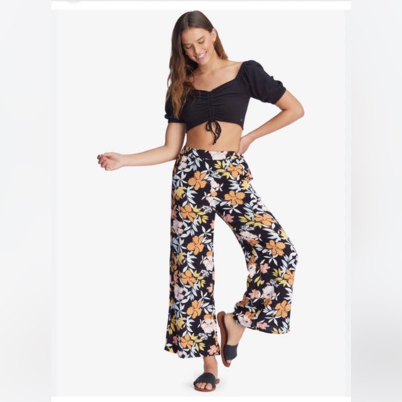 DIVORCE CLEARANCE-TAKING OFFERS Valerie Stevens Gaucho Floral Pants - Picture 10 of 10